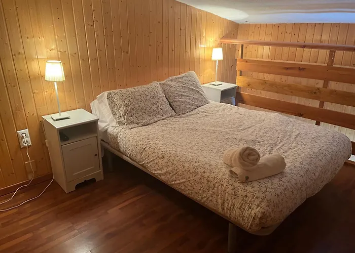 Duplex Con Vistas Zona Media סיירה נבדה